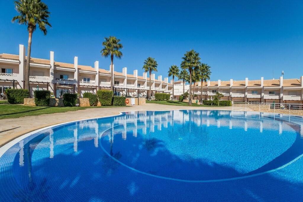 Fantastic Townhouse With Pool And Sea Views Villa Albufeira Eksteriør billede
