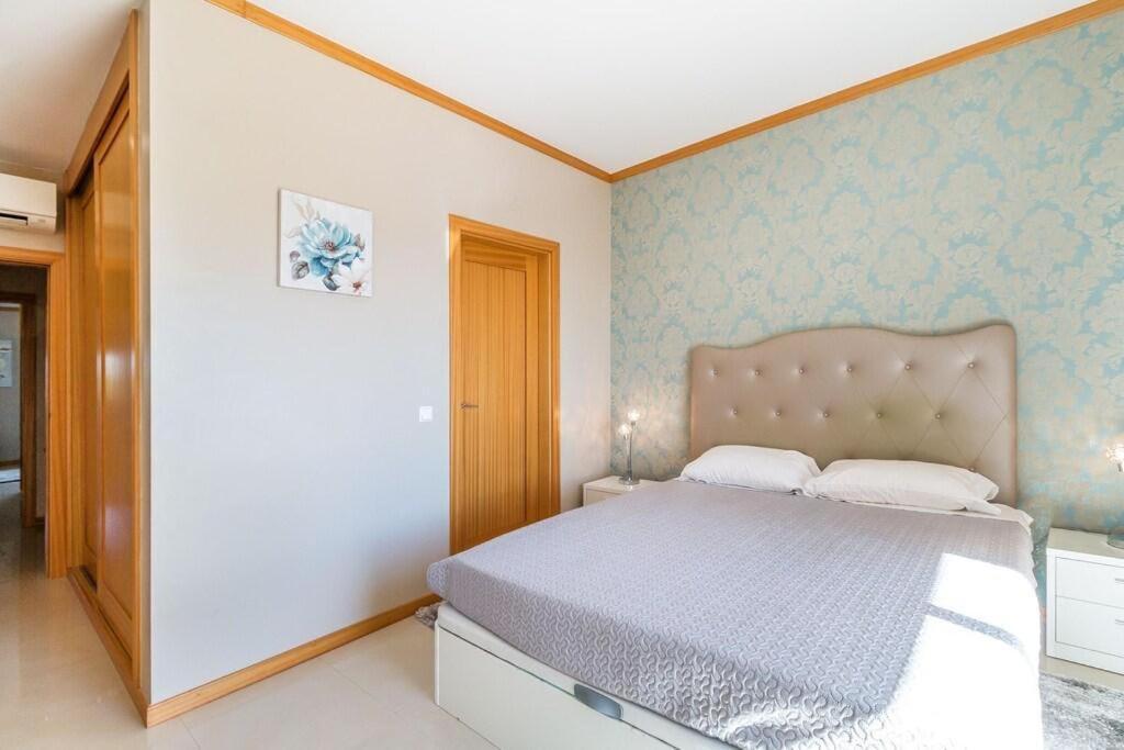 Fantastic Townhouse With Pool And Sea Views Villa Albufeira Eksteriør billede