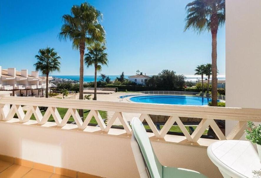 Fantastic Townhouse With Pool And Sea Views Villa Albufeira Eksteriør billede