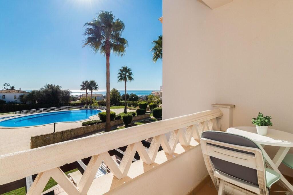 Fantastic Townhouse With Pool And Sea Views Villa Albufeira Eksteriør billede